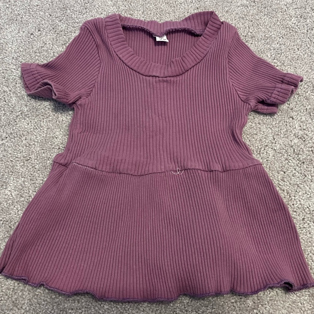 ⭐️5/$25⭐️ Ribbed Two-Piece Set Matching Outfit 2T - Picture 2 of 4